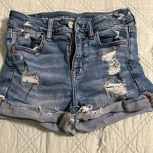 American Eagle Medium Wash Denim Shorts Size 0